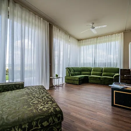 Leolo' Монфорте-д'Альба