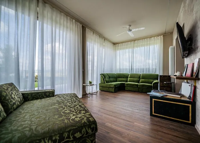 Leolo' Monforte dʼAlba